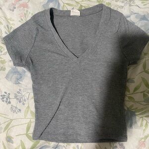 V neck crop top